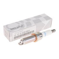 Свеча зажигания BMW OE - 12121465104